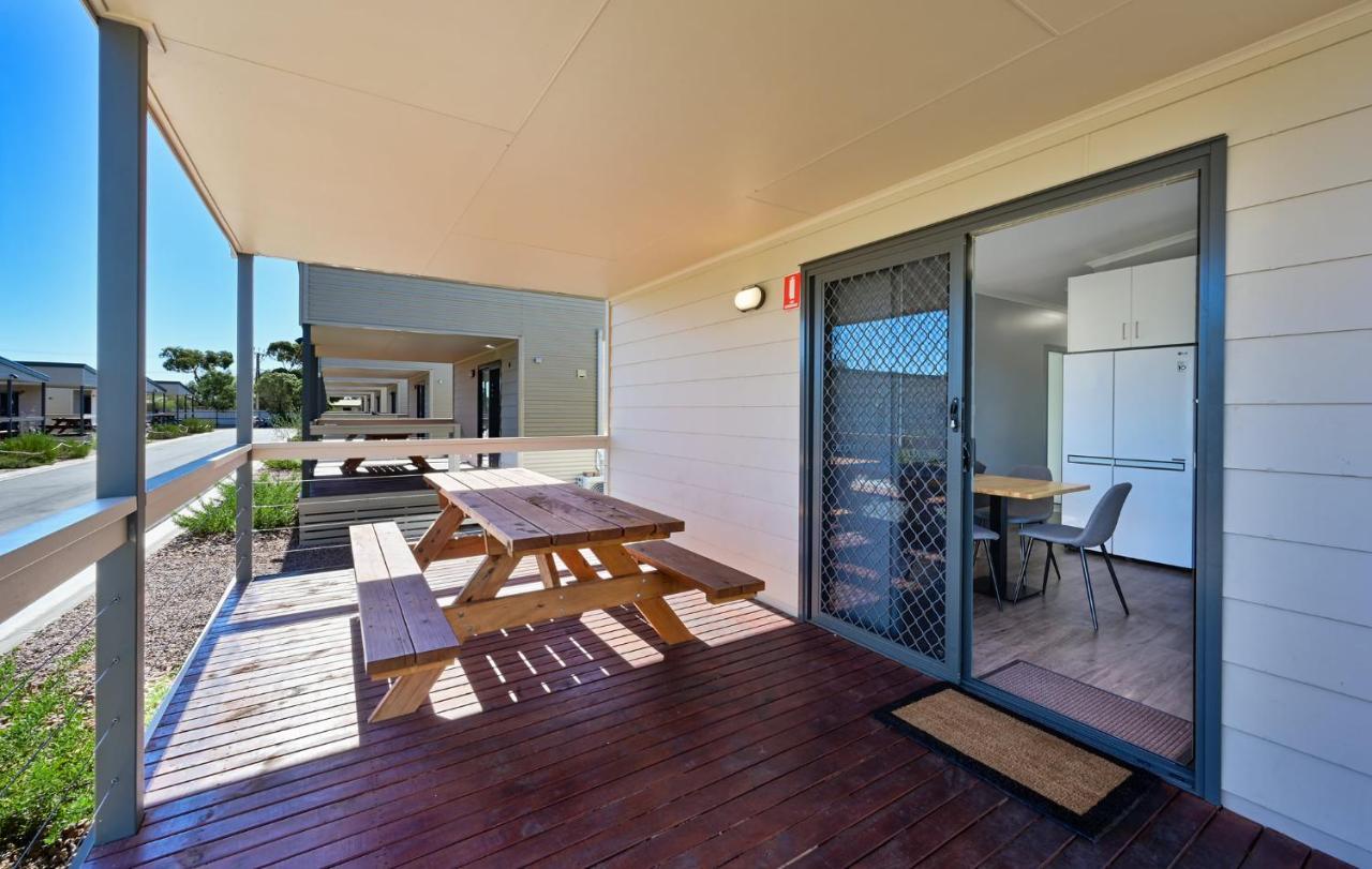 Harvest Stay Cabin Park Port Augusta Exterior photo